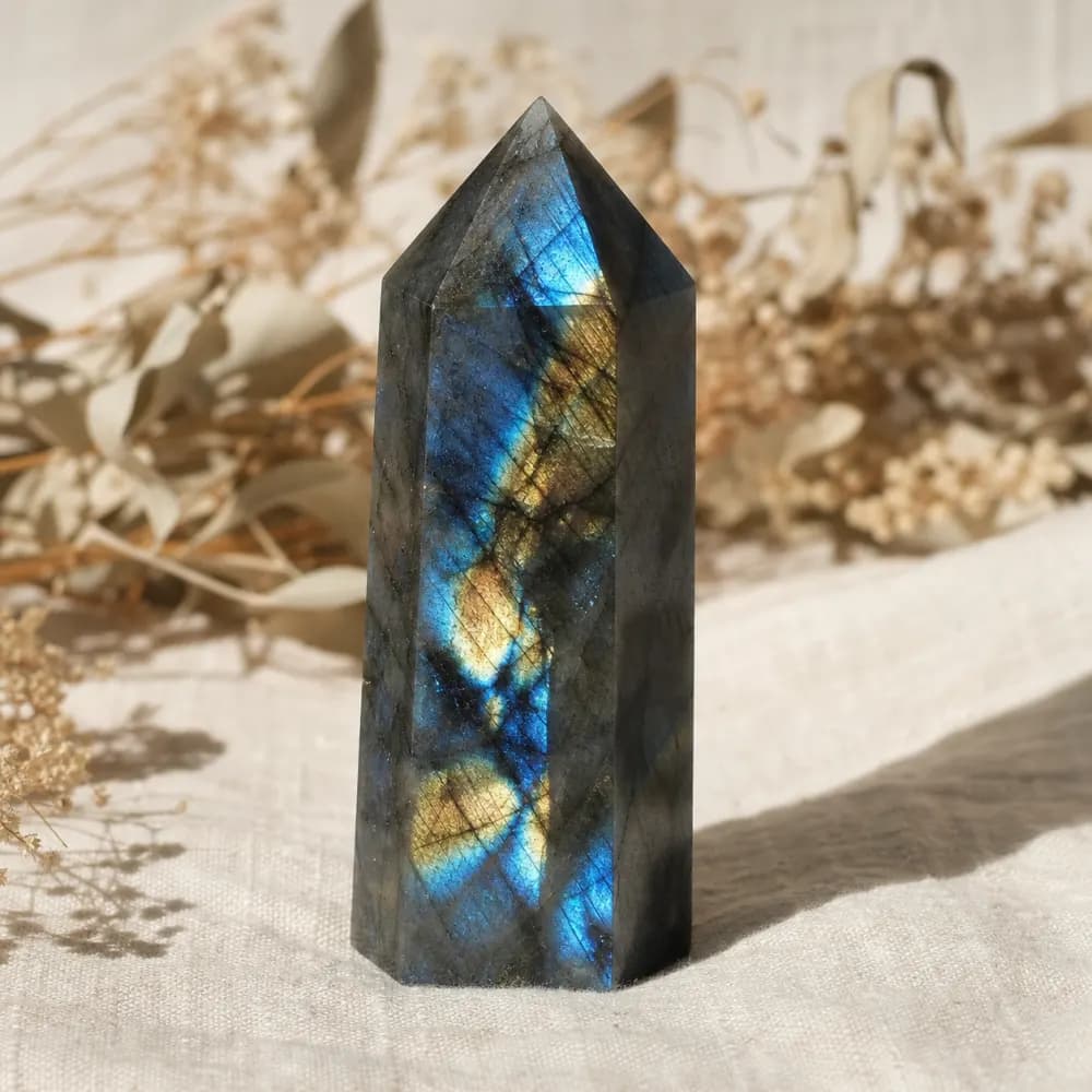 Labradorite Aurora Point product photo